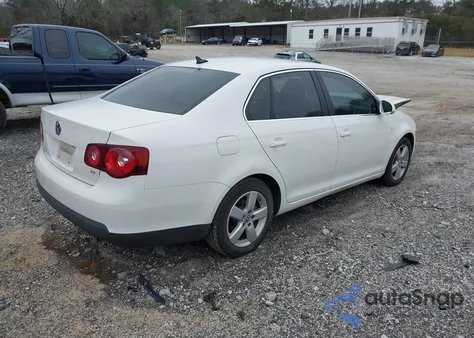 2009 Volkswagen Jetta Se/Sel from USA, damaged, VIN 3VWRM71K59M054955